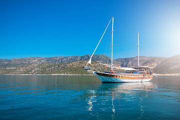 Image showing yacht on bay