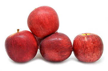 Image showing Fresh red apples