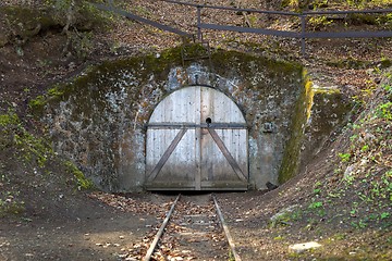 Image showing Underground mine passage angle shot