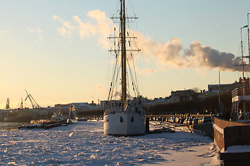 Image showing  Sailing ship in the ice harbor