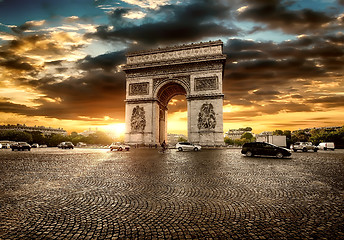 Image showing Parisian Arc de Triomphe