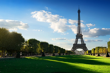 Image showing Eiffel Tower by day