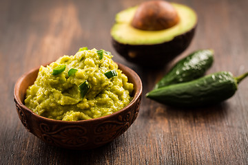 Image showing Guacamole with ingredients