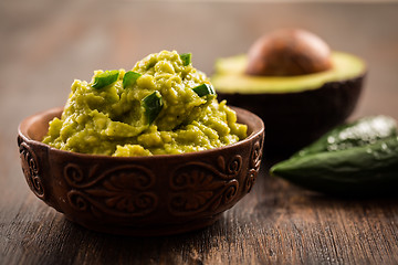 Image showing Guacamole with ingredients