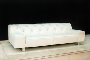 Image showing Leather sofa angle