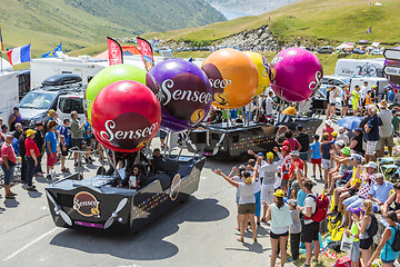 Image showing Senseo Caravan in Alps - Tour de France 2015