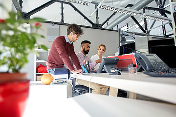 Image showing business team working in office