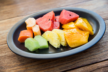 Image showing still life with exotic tropical fruits in bowl