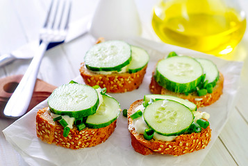 Image showing bread with cucumber