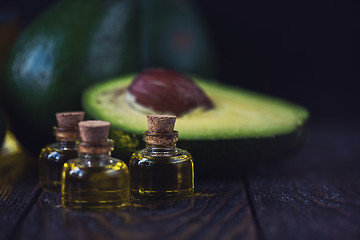 Image showing Oil of avocado