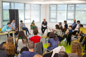 Image showing Round table discussion at business and entrepreneurship convention.