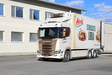 Image showing Next Generation Scania R500 on Warehouse Yard