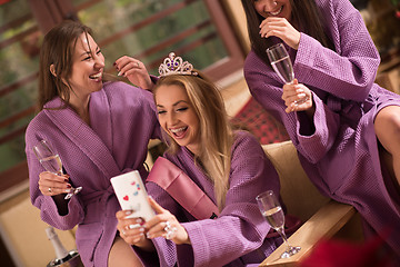 Image showing girls doing Selfy on  bachelorette party