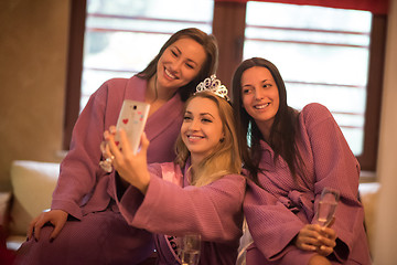 Image showing girls doing Selfy on  bachelorette party