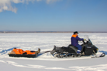 Image showing rescuers