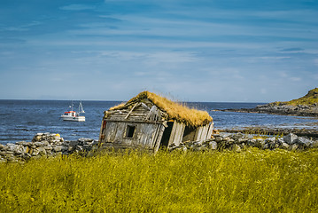 Image showing Wrecked house in Vaeroy