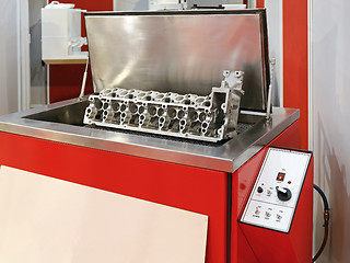 Image showing Ultrasonic Cleaning Machine