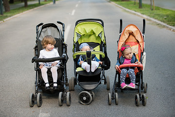 Image showing babies in the park