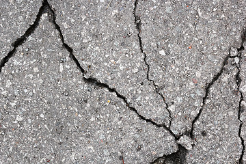Image showing cracks in the asphalt