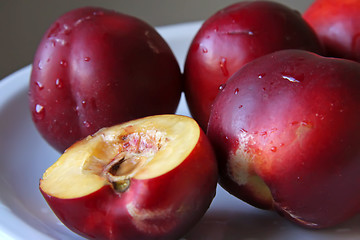 Image showing Nectarine fruits