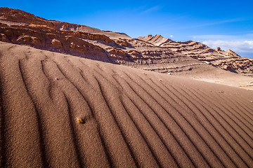 Image showing Sand dunes in Valle de la Luna, San Pedro de Atacama, Chile