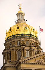 Image showing Des Moines Iowa Capital Building Government Dome Architecture