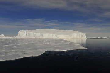 Image showing Beautiful view of icebergs in Snow Hill Antarctica