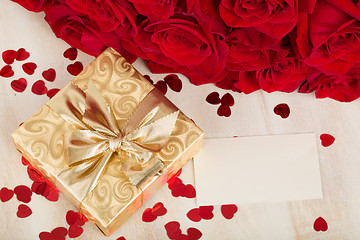 Image showing Valentine gift red roses