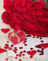 Image showing Valentine gift red roses