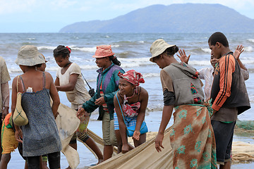 Image showing Native Malagasy fishermen fishing on sea, Madagascar