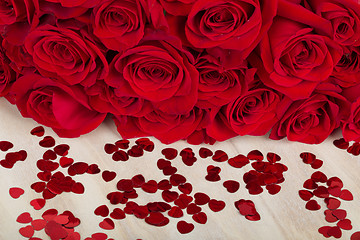 Image showing Valentine gift red roses