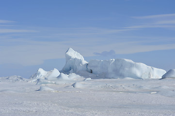 Image showing Beautiful view of icebergs in Snow Hill Antarctica