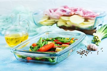 Image showing vegetables and meat in bowl