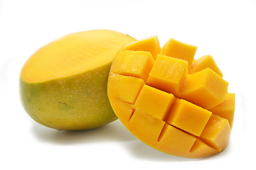 Image showing Mango cubes slices