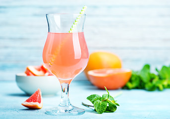 Image showing grapefruit and juice