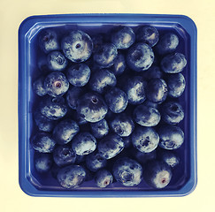 Image showing Box of blueberries