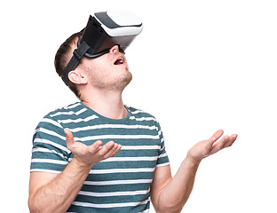 Image showing Man in VR glasses