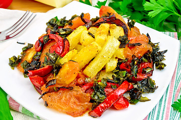 Image showing Courgettes with vegetables in plate