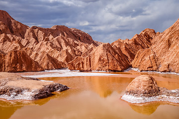 Image showing Valle de la muerte in San Pedro de Atacama, Chile