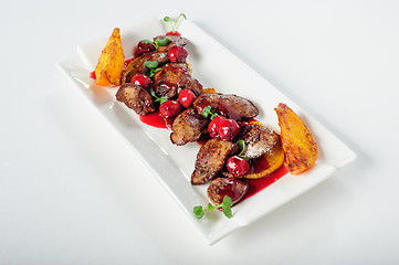 Image showing chicken\'s liver with vegetables