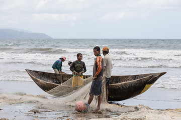 Image showing Native Malagasy fishermen fishing on sea, Madagascar