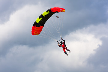 Image showing parachutist