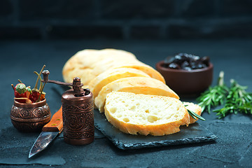 Image showing bread with olives