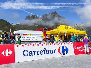 Image showing Le Tour de France Boutique Officielle - Tour de France 2015