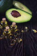 Image showing Oil of avocado and fish oil