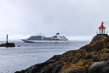 Image showing cruise ship visits