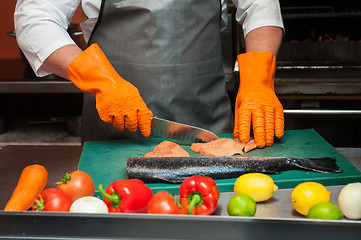 Image showing cutting salmon fish