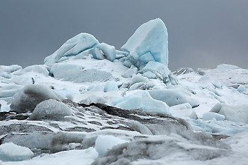 Image showing Icebergs clogged up