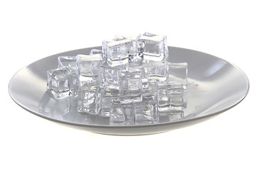 Image showing ice cubes on the plate