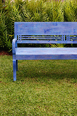 Image showing Blue bench